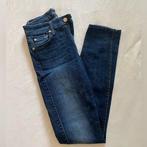 7 For All Mankind Dark Wash Skinny jeans